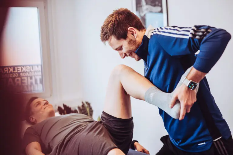 Krankengymnastik-Behandlung